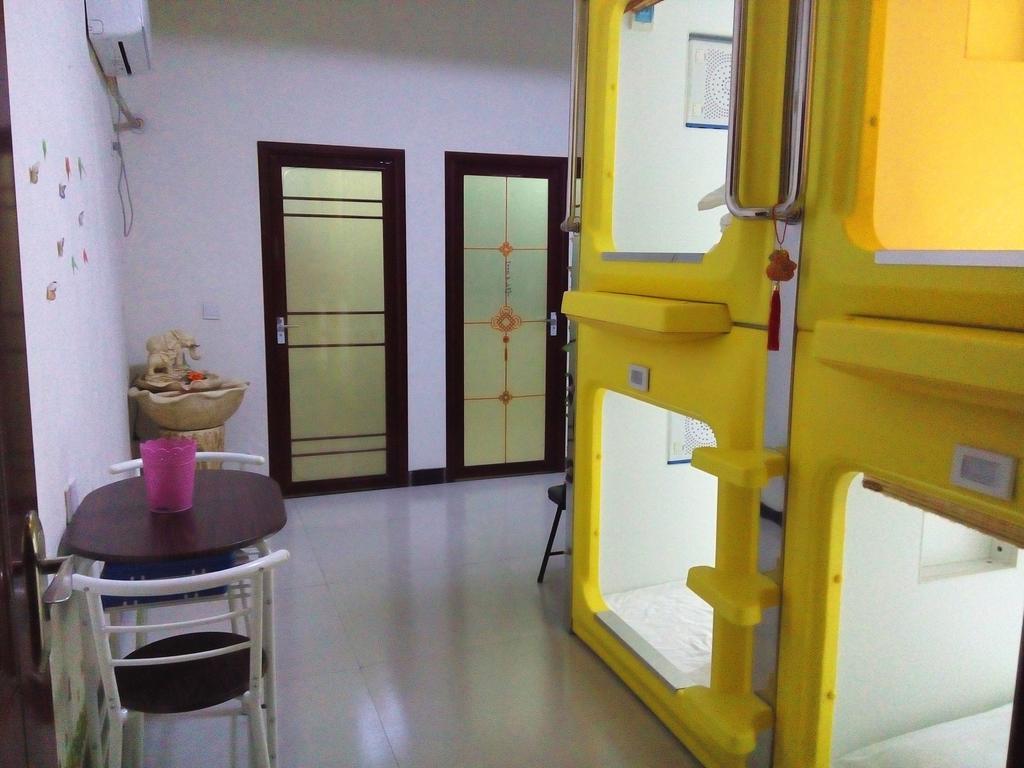 The Capsule Of My House In Luoyang Hostel Luoyang  Exterior photo