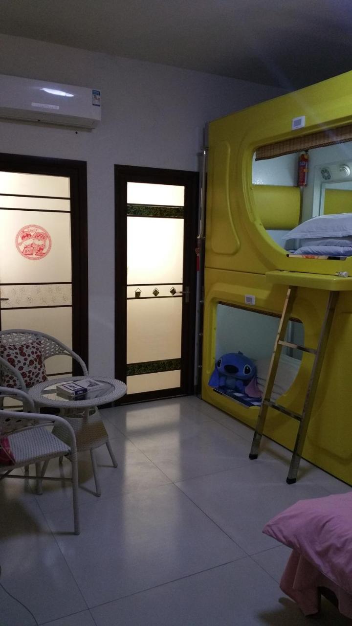 The Capsule Of My House In Luoyang Hostel Luoyang  Exterior photo